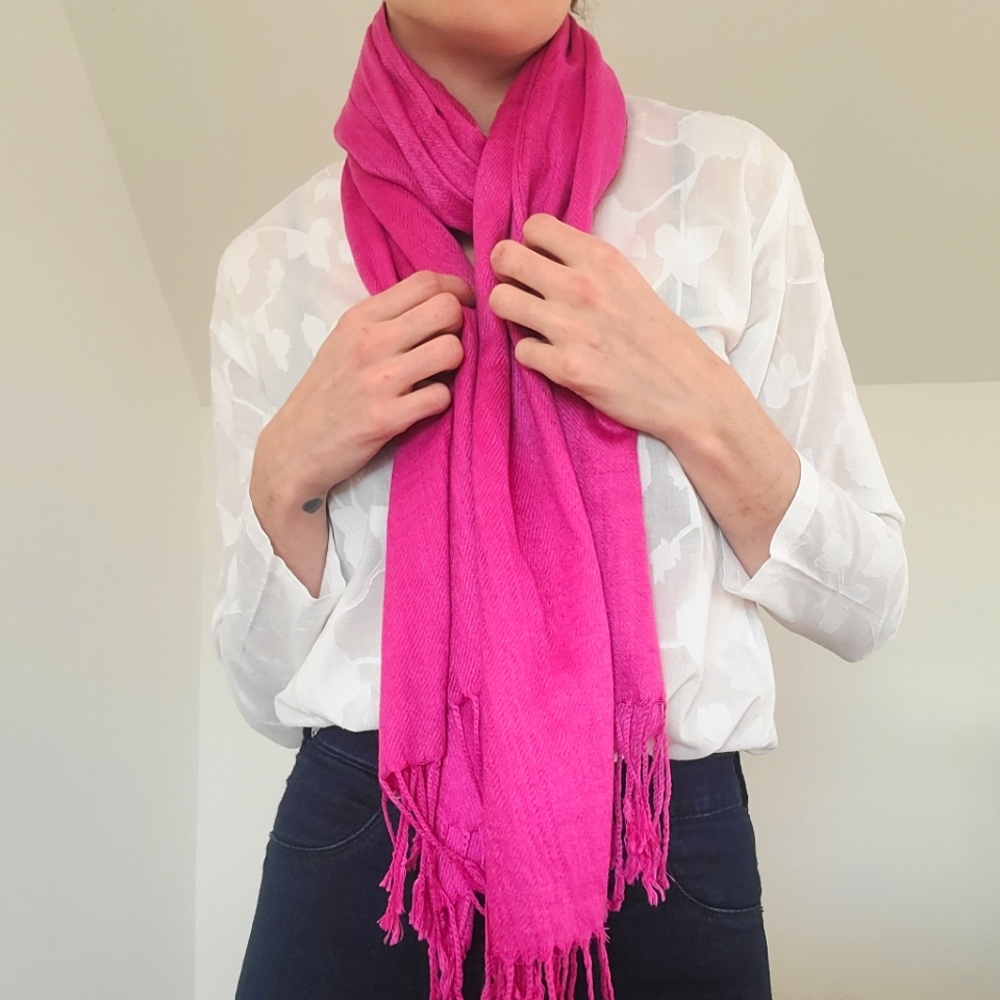 - PASHMINA - Scarf - Picture 9 of 10